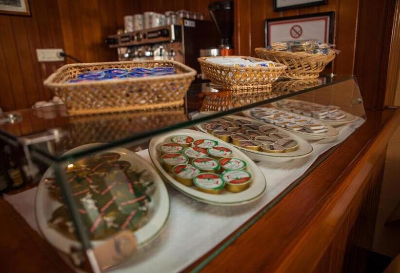 בית מלון כפרי Tres Jotas Conil