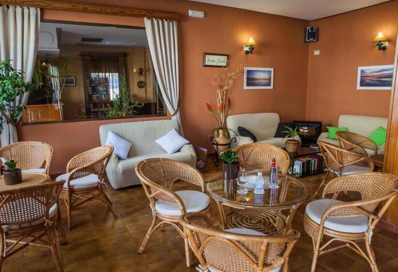 בית מלון כפרי Tres Jotas Conil