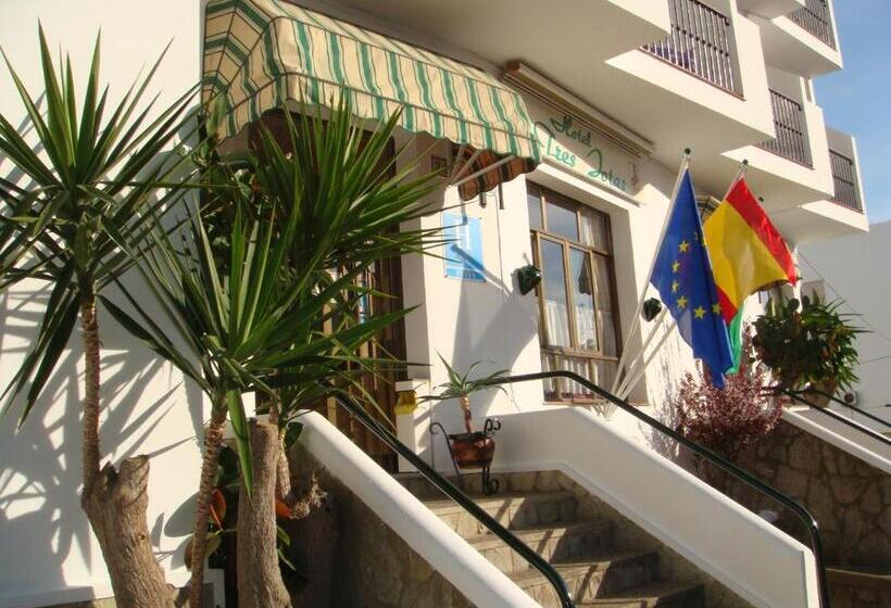 בית מלון כפרי Tres Jotas Conil