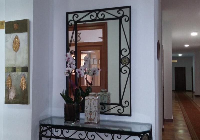 בית מלון כפרי Tres Jotas Conil