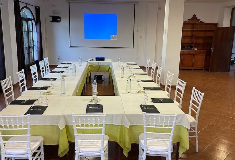 فندق Tugasa Villa De Algar