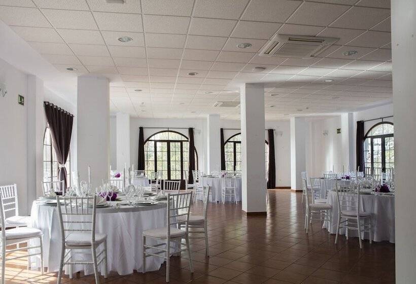 فندق Tugasa Villa De Algar