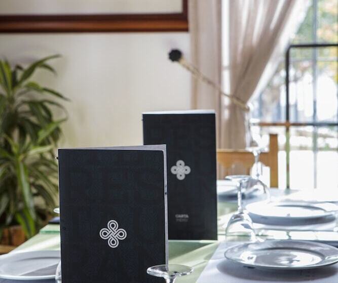 فندق Tugasa Villa De Algar