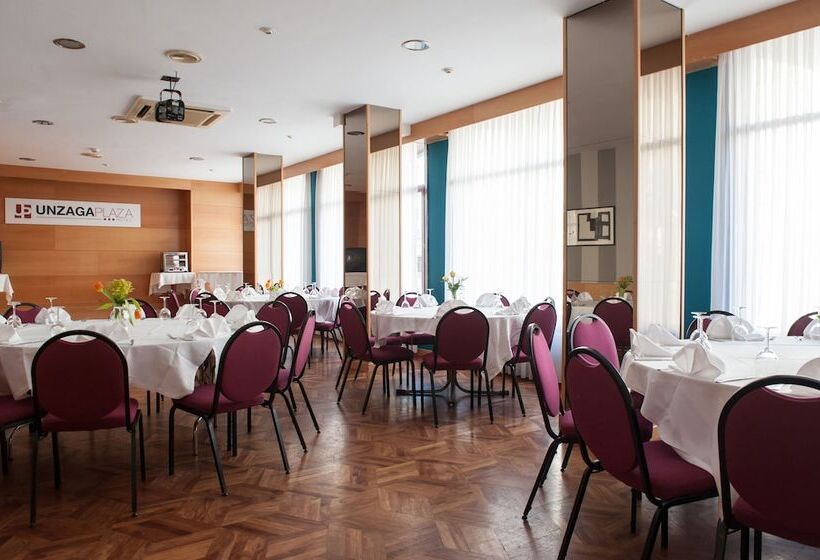 Отель Unzaga Plaza