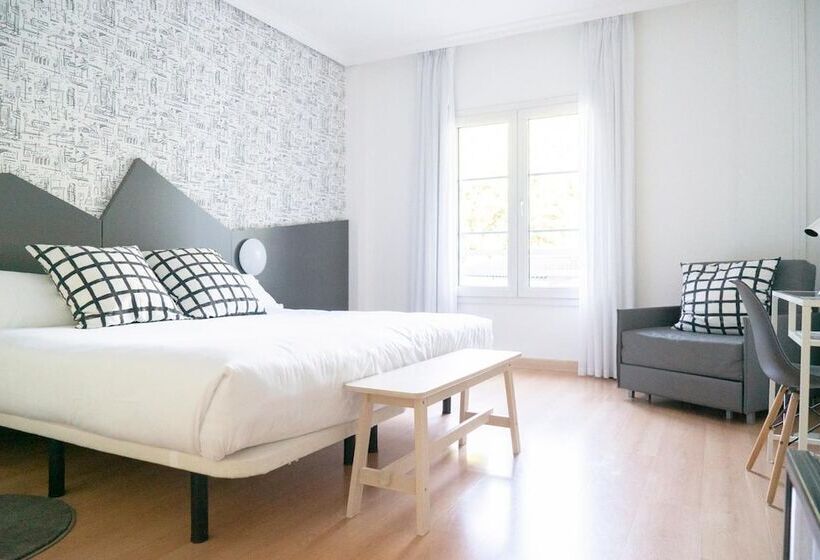 ホテル Urdanibia Park