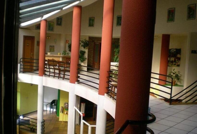 בית מלון כפרי Viar