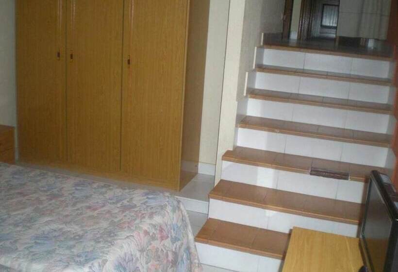 בית מלון כפרי Viar