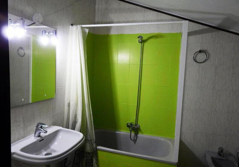 בית מלון כפרי Viar