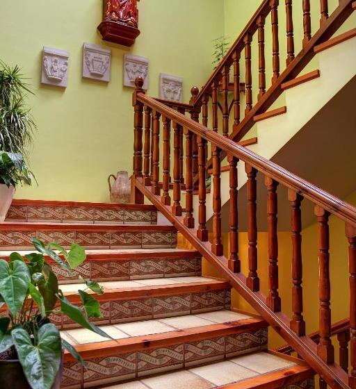 בית מלון כפרי Villa De Alquézar