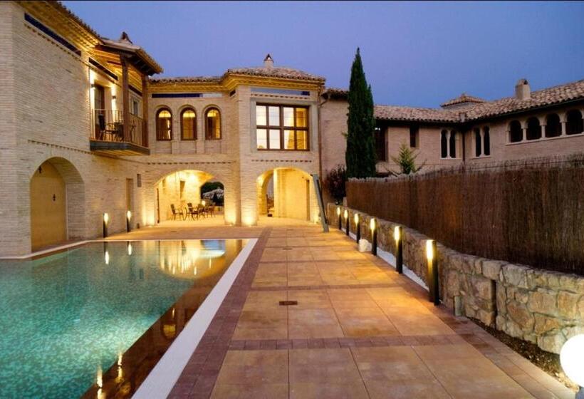 فندق Villa De Alquézar