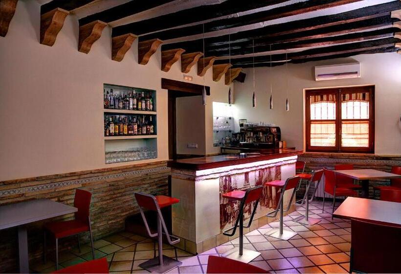 בית מלון כפרי Villa De Alquézar