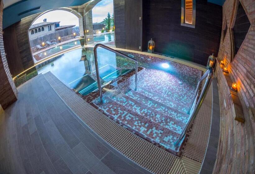 בית מלון כפרי Villa De Alquézar