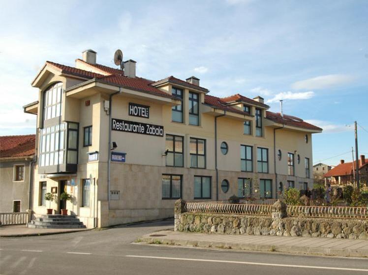 فندق Zabala