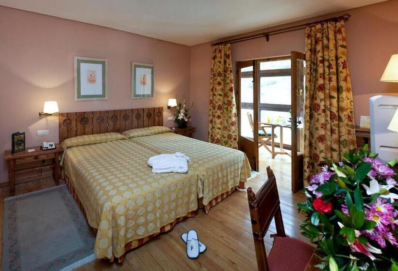 Parador De Fuente De