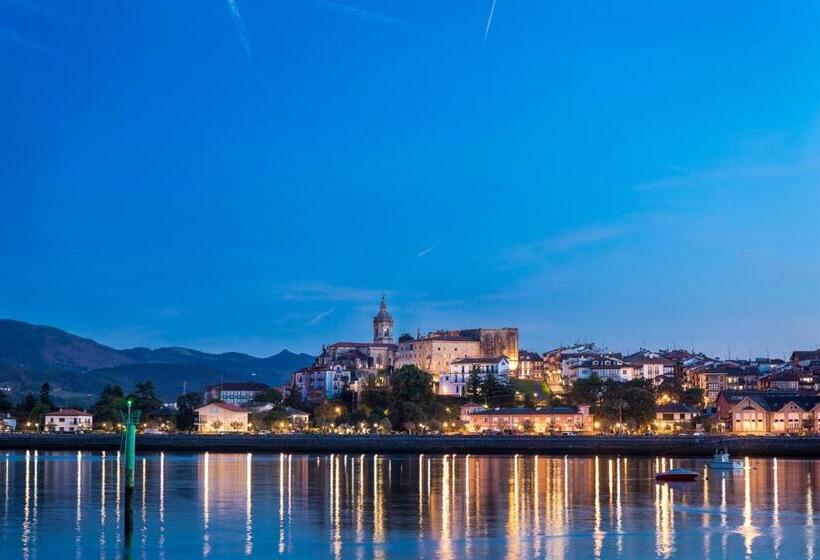 Parador De Hondarribia