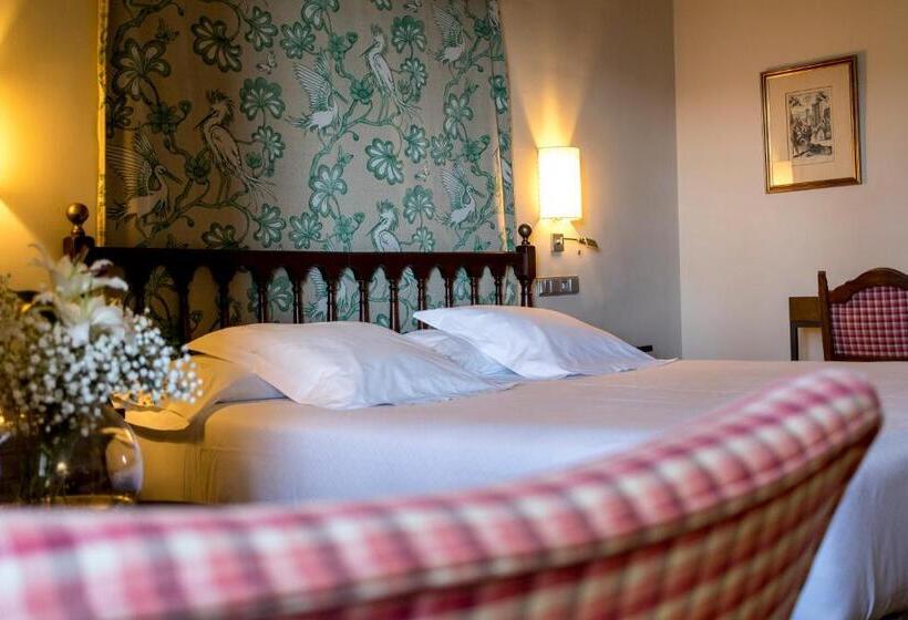 Parador De Jarandilla De La Vera