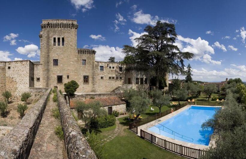 Parador De Jarandilla De La Vera