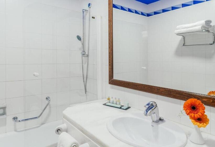 Parador De Manzanares