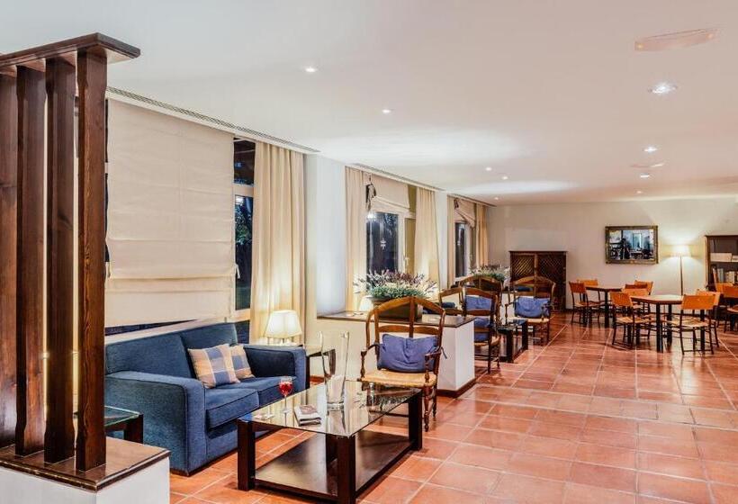 Parador De Manzanares