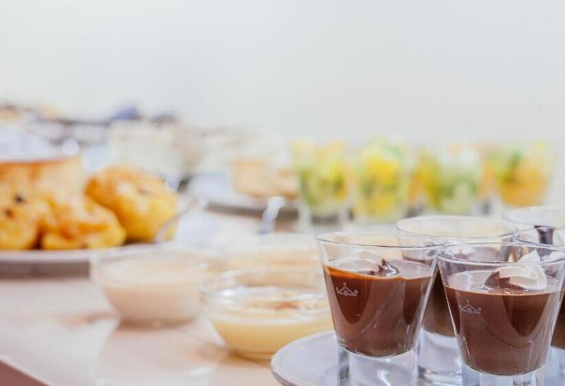 Parador De Manzanares