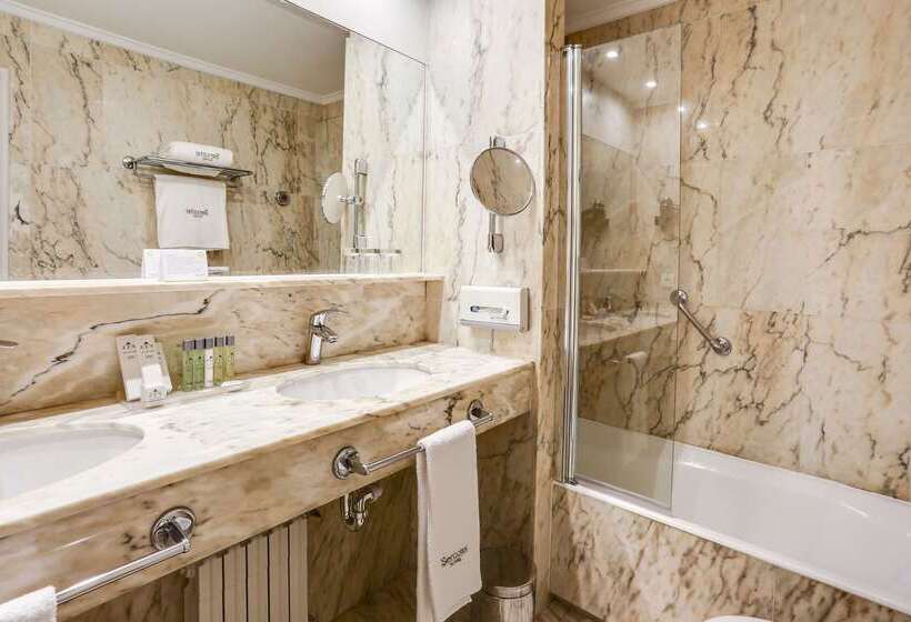 Sercotel Hotel Europa