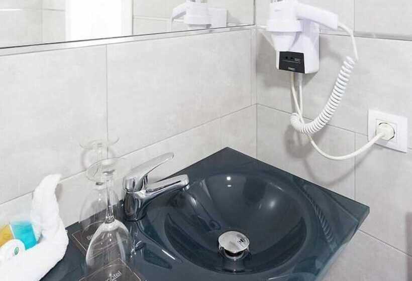 酒店 Familia Conde