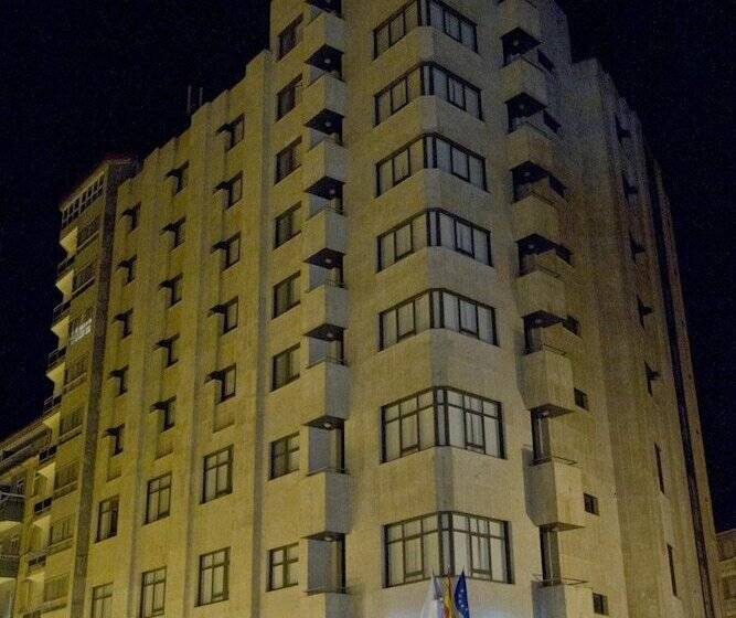 Aparthotel Arenteiro