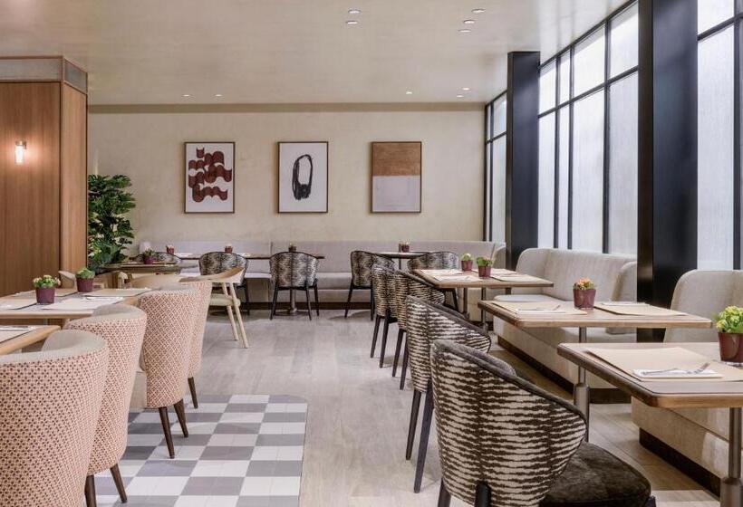 هتل The Westin Madrid Cuzco