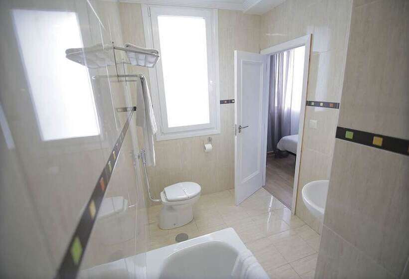 فندق Alda Estacion Vigo