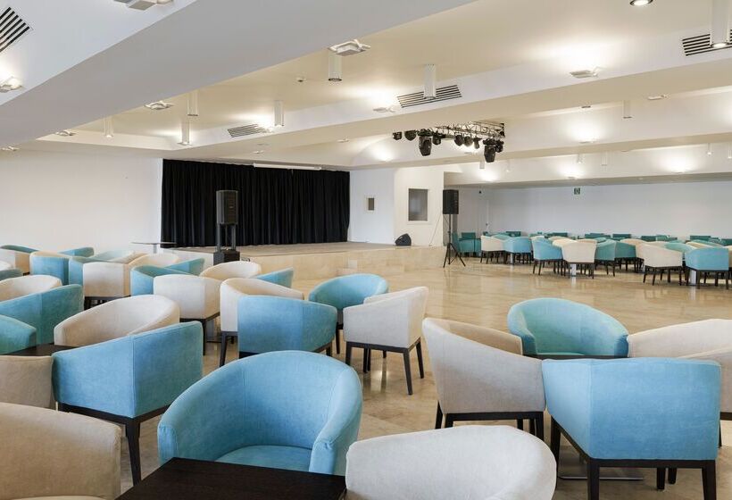 Отель Aluasun Doblemar