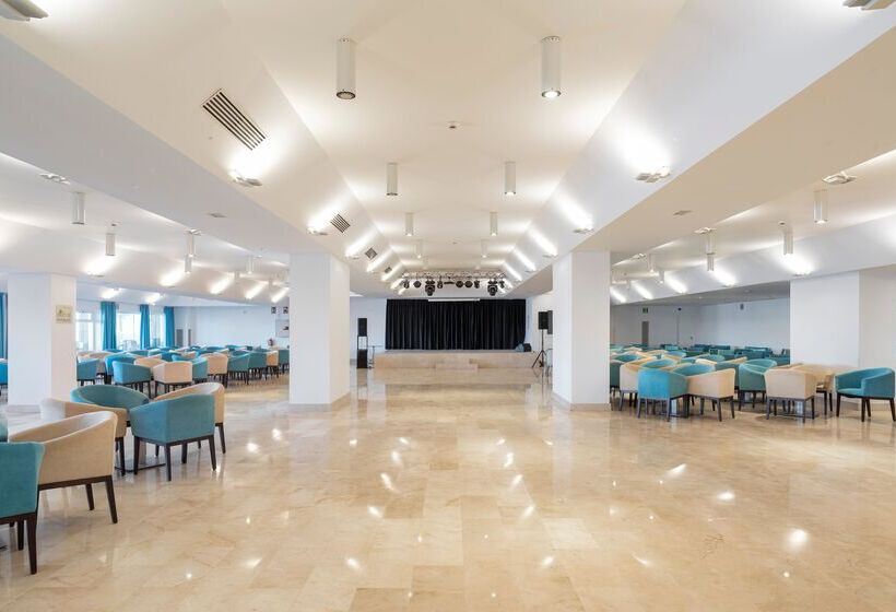 Отель Aluasun Doblemar