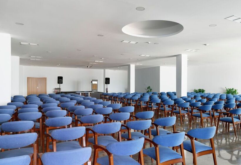 Отель Aluasun Doblemar