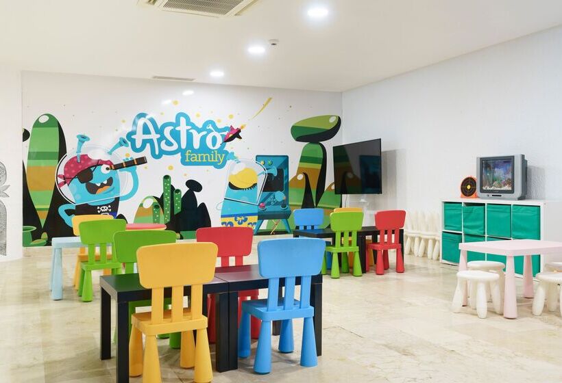 Отель Aluasun Doblemar