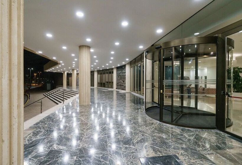 Отель Aluasun Doblemar