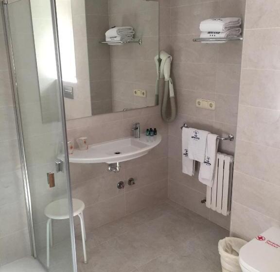 هتل Ancora Sanxenxo