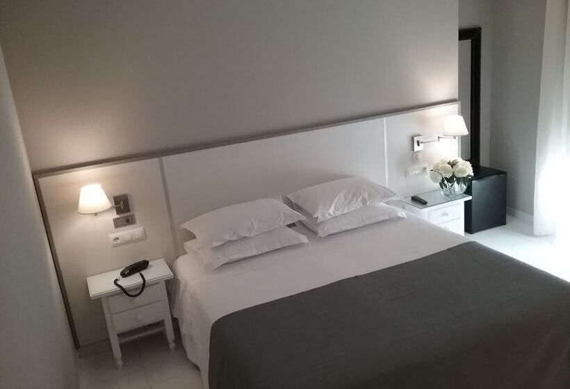 هتل Ancora Sanxenxo