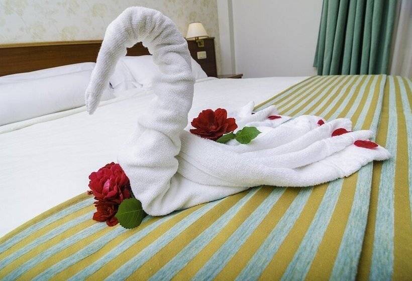 酒店 & Apartamentos Cons Da Garda