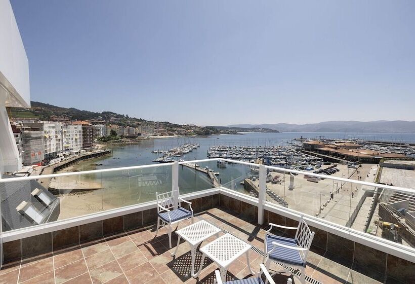 Отель Apartamentos Rotilio