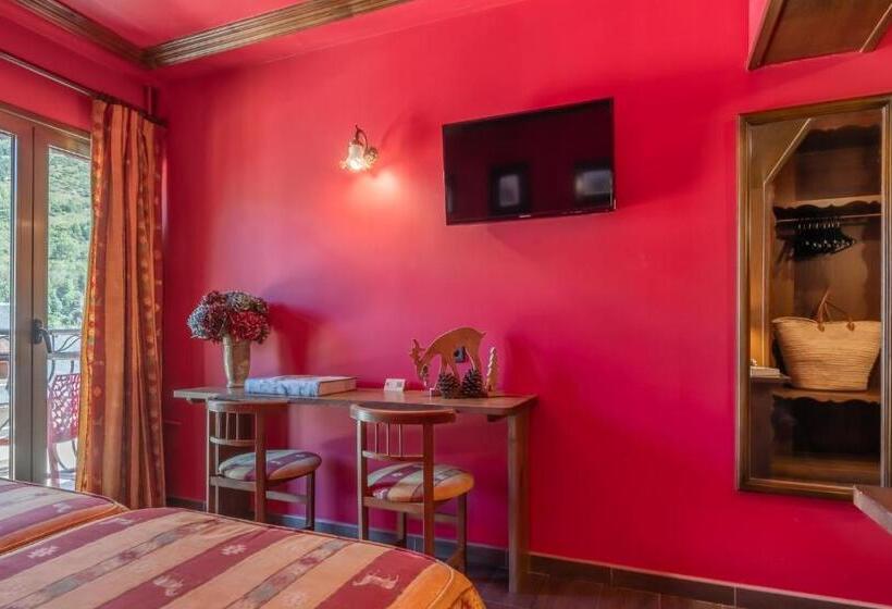 هتل Aran La Abuela