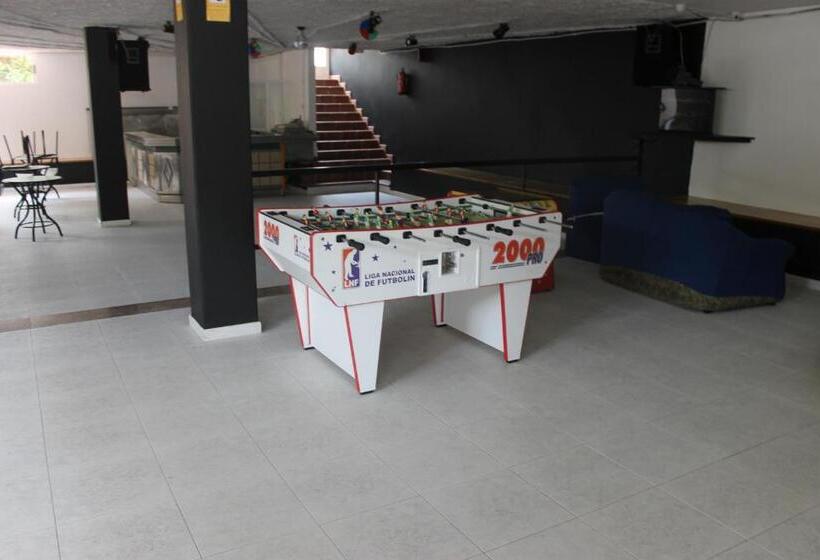 Отель Arco Iris