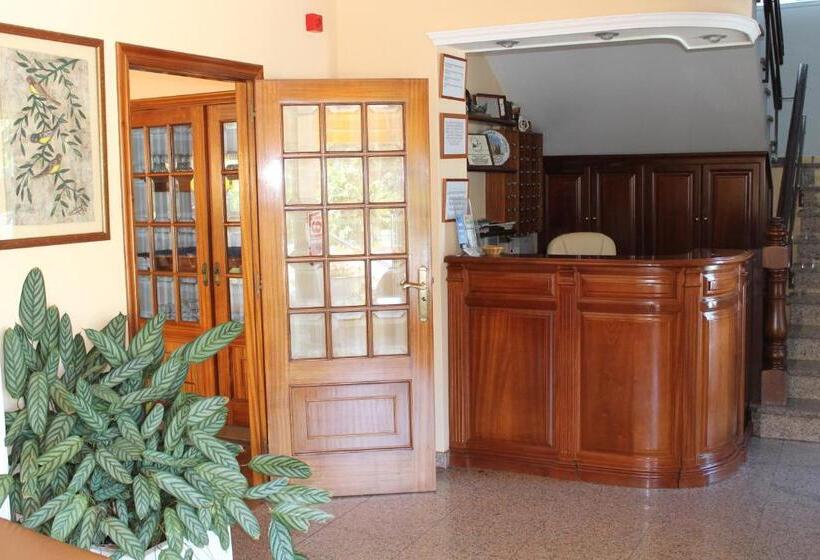 Отель Arco Iris