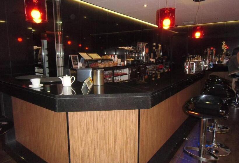 בית מלון כפרי Area De Servicio Villamartín