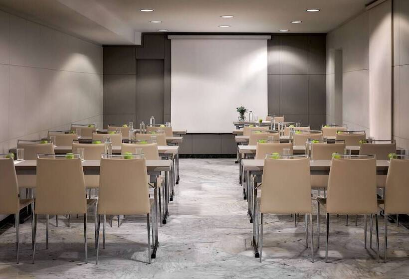 Avani Alonso Martinez Madrid Hotel Previously Nh Alonso Martinez