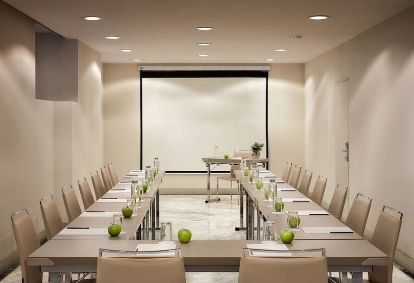 Avani Alonso Martinez Madrid Hotel Previously Nh Alonso Martinez