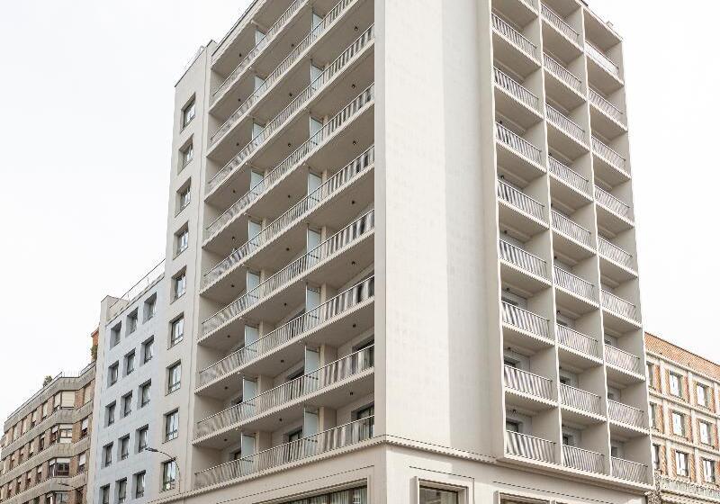 בית מלון כפרי Barceló León Conde Luna