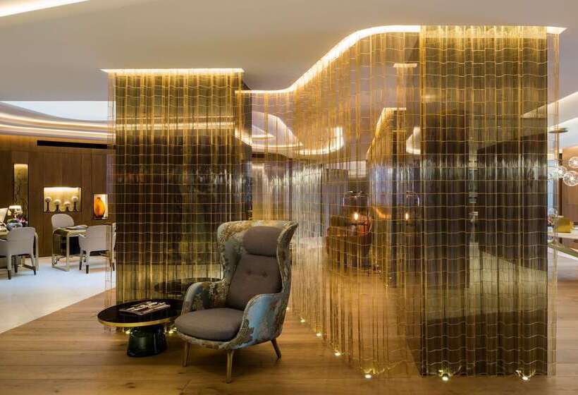 Отель Barcelo Emperatriz