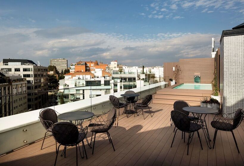 Отель Barcelo Emperatriz