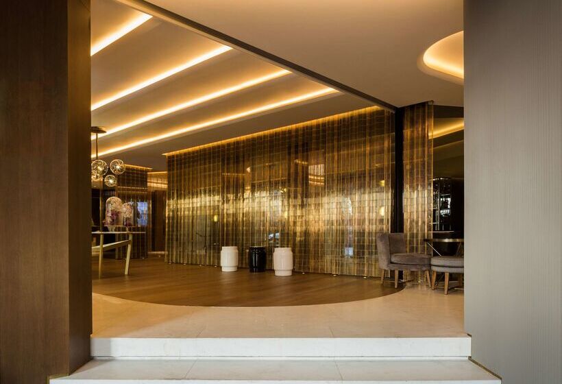 Отель Barcelo Emperatriz