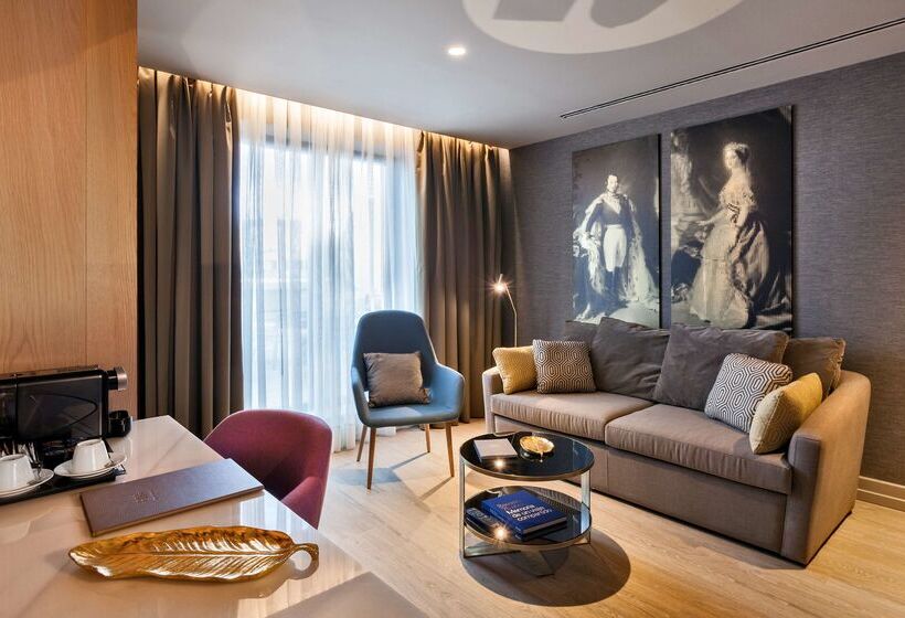 Отель Barcelo Emperatriz