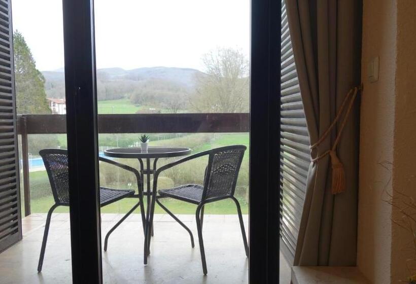 בית מלון כפרי Baztan